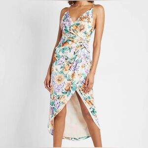 Floral Satin Twist Express dress NWT- Sz S